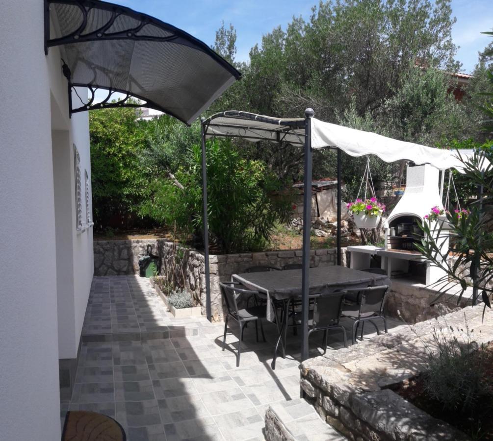Apartman-Maja-Krk Krk Town Exterior foto